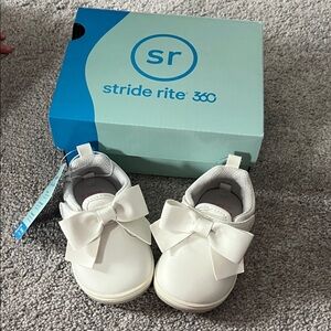 Stride Rite Cream Kids Dress Shoes with Bow